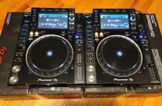 Equipo de DJ Pioneer - Set Profesional de CDJ Doble