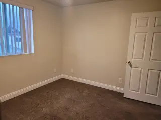 Se Renta un cuarto en Sur centro LA