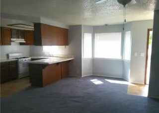 🏡 2 Bedroom / 1 Bathroom Home for Rent – Riverside, CA