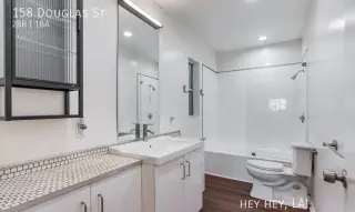 Casa en alquiler de 2 dormitorios y 1 baño en Los Ángeles.