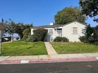 Lovely Home ..Los Angeles, CA