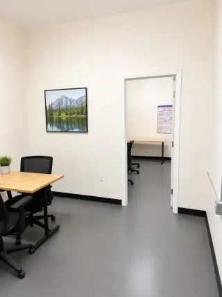 OFICINAS  ESPACIOS DE ALMACENAMIENTO EN RENTA VAN NUYS OFFICE STORAGE SPACE RENT