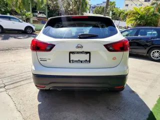 Nissan Rogue Sport 2019 2.0L Automática Blanca