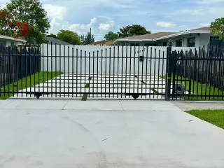 Newly Renovated Duplex