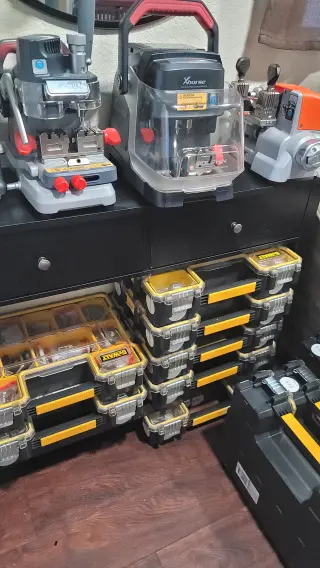 RODRIGUEZ AUTO LOCKSMITH