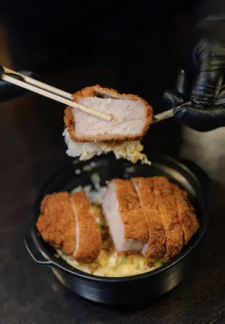 Restaurante de Ramen Japonés - GOMEN
