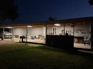 Venta de terrenos y casa móvil recién remodelada