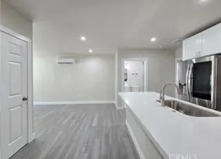 2  recámaras y 2 baños, con un diseño