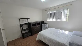 Habitación disponible en Cudahy (Bell)