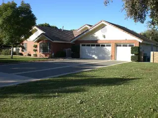 Charming cozy family Home for rent