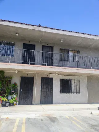 Apartamento remodelado 1B 1B en LA