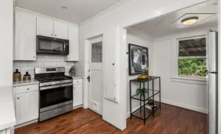2-bedroom, 1-bath cottage