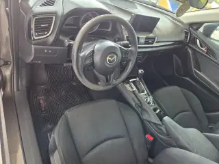 💥 IMPECABLE 🚗 2015 Mazda 3 / 💵 $4.000 CASH