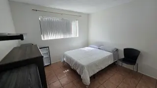 Habitación disponible en Cudahy (Bell)