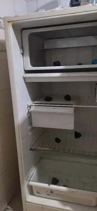 Se vende nevera Icasa. Usada. 80.000