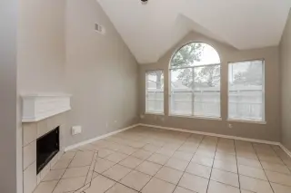 Spacious 3-Bedroom Home for Rent – 2.5 Bathrooms