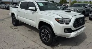 2023 Toyota Tacoma TRD Sport 💲Solo $3.000 de DOWN PAYTMENT