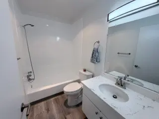Amplio apartamento de 2 habitaciones / 2 baños, 1,00 pies² en West Torrance!