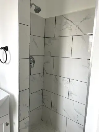 MOVE - IN SPECIAL  Remodeled Studios in the Heart of Koreatown
