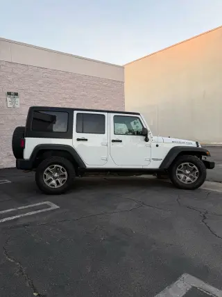 2016 Jeep Wrangler Rubicon SUV Automatico Pagos Titulo Limpio Financiamiento