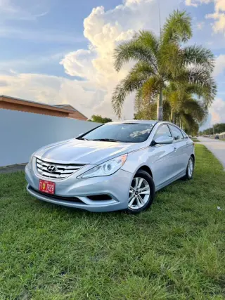 🚘 Sonata 2014/ 💲2.700 CASH/ 📄 Título limpio
