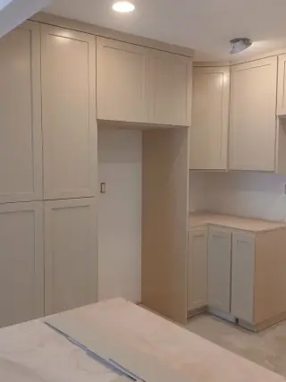 Cabinet installer RTA