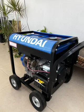 Generador Hyundai de 9.5 kW - Fuente de Energía Confiable