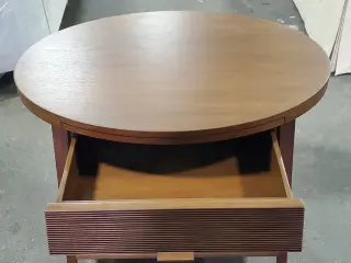 SE BUSCA ACABADOR DE MUEBLES / FINISHER CON EXPERIENCIA – GARDENA
