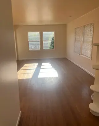 Spacious Living Room for Rent