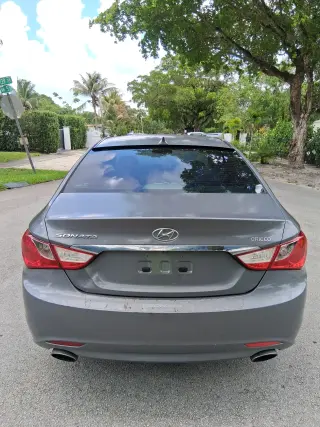 HYUNDAI SONATA 2013