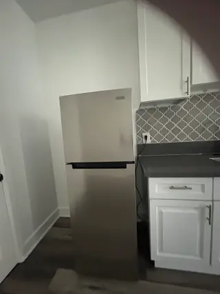 Renovated Studio Near DTLA + Gated Parking