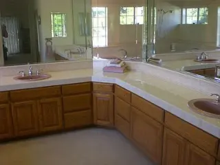 Charming cozy family Home for rent