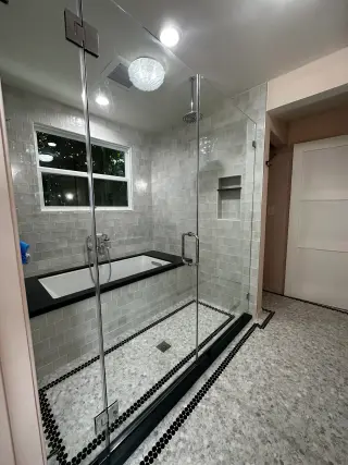 Illusion Glass & Windows