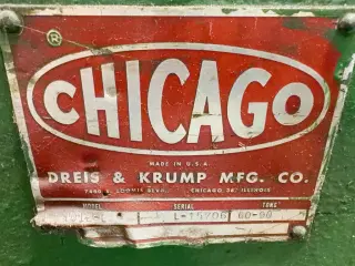 PRENSA DOBLADORA DE CORTINA CHICAGO DREIS & KRUMP 12' x 90 Ton