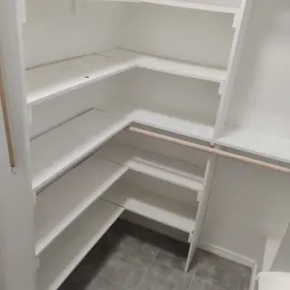 SE renta recamara principal