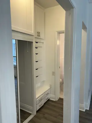 **¡$1,595 al mes – Acogedor estudio en el corazón de Koreatown!**