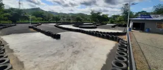 Se vende amplio local comercial, en el cruce de 27 de Abril, Guanacaste.