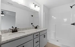 1 HABITACIÓN 1 BAÑO - APARTMENTS