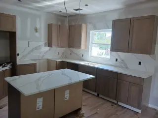 AJ Contractors LLC