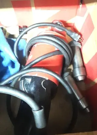 Dos Equipos ara Reparar Culatas