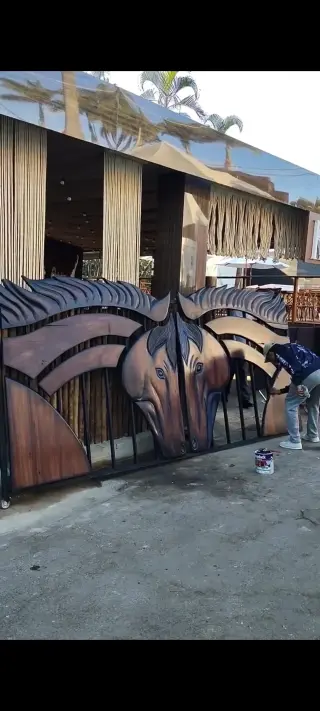Farm Gates and Entrances