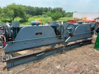 PRENSAS DOBLADORAS CINCINNATI EN TANDEM 44' x 1,500 TON