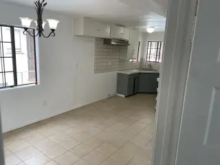 House for rent, 3 bedroom, 1 bathroom, Parking Included, 6 month lease