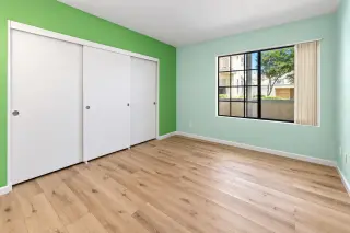 ANAHEIM CONDO - JUST LISTED