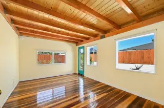 Beautiful Home With Easy Access