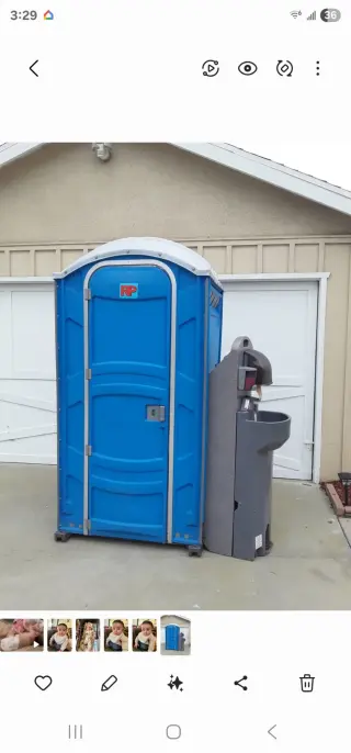 Baños para fiestas y construcción
