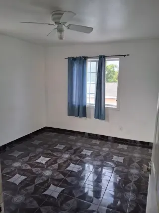 Se renta cuarto