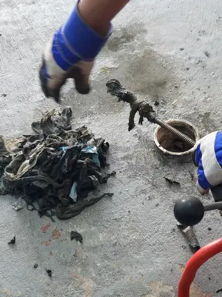 Servicios de Plomería Profesional