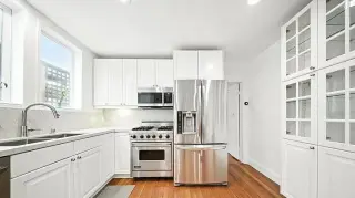 Available for immediate moving !!!