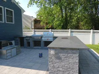 AJ Contractors LLC